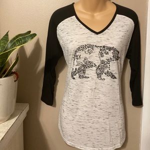 💛 maurices graphic tee